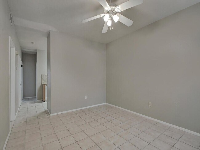 Building Photo - 2801 Rio Grande