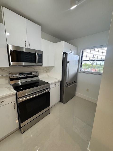 Foto del edificio - 10317 NW 9th St Cir