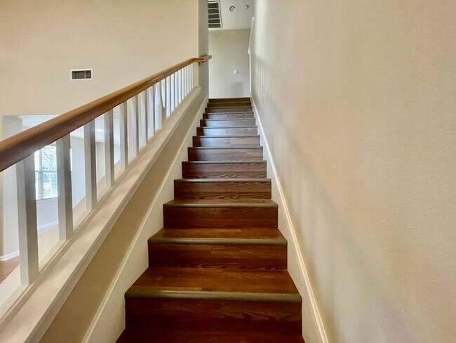 Foto del edificio - Available! Beautiful 3 bedroom, 2.5 baths ...