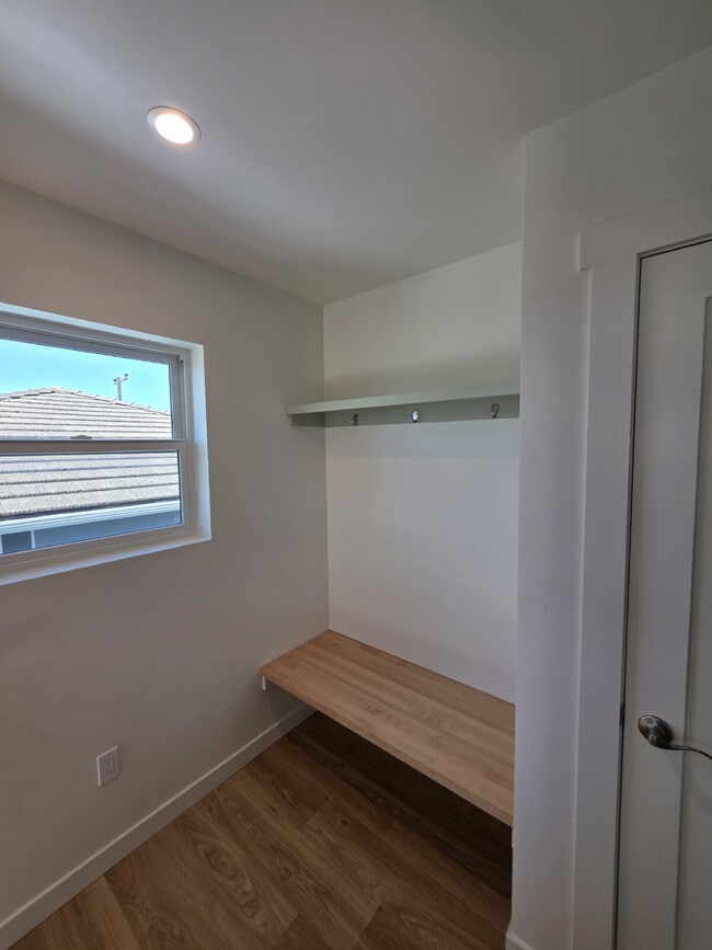 Foto del edificio - AVAILABLE NOW - 1 Bed, 1 Bath Morro Bay Apartment with Ocean View