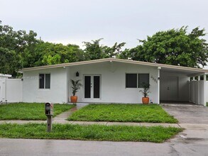 Building Photo - 4351 NE 18th Ave