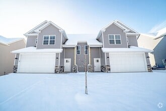 Building Photo - 3101 SW Garrison Ln