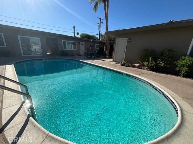 Foto principal - 45421 Sunset Ln