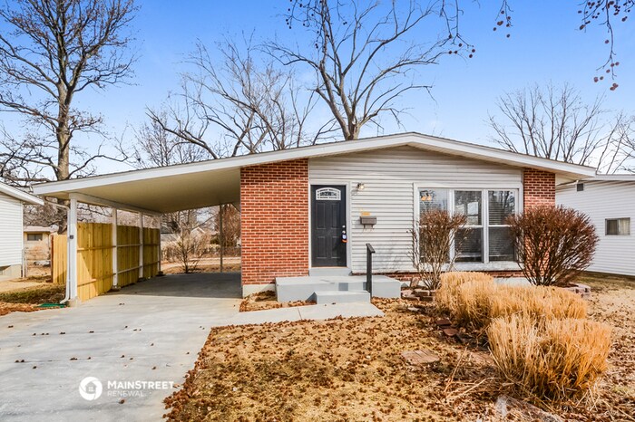 Primary Photo - 785 Kostka Ln