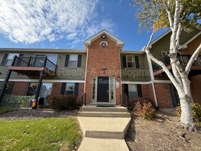 Building Photo - 1348 McDowell Rd