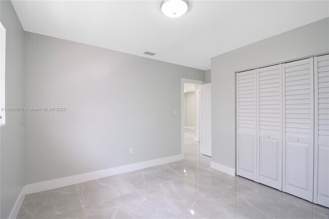 Foto del edificio - $2,700MONTHLY;11715 NW 22ND CT MIAMI, FL 3...