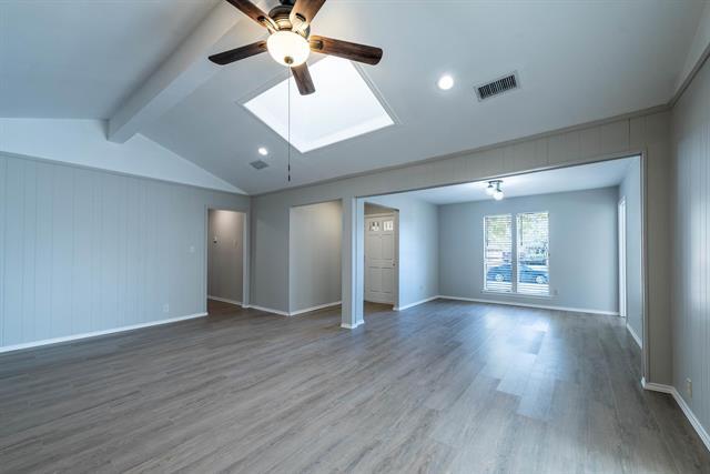 Building Photo - 2433 Bengal Ln