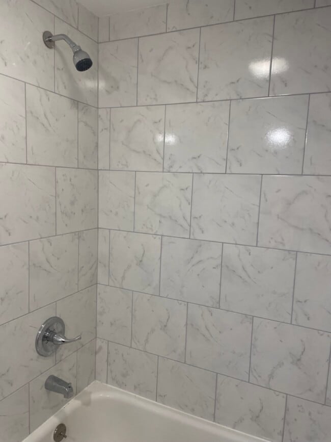 Shower - 404 W Clinton St