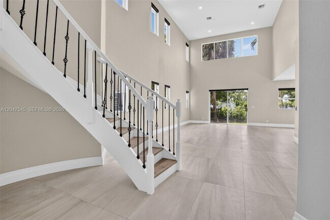 Foto del edificio - 12410 SW 1st St