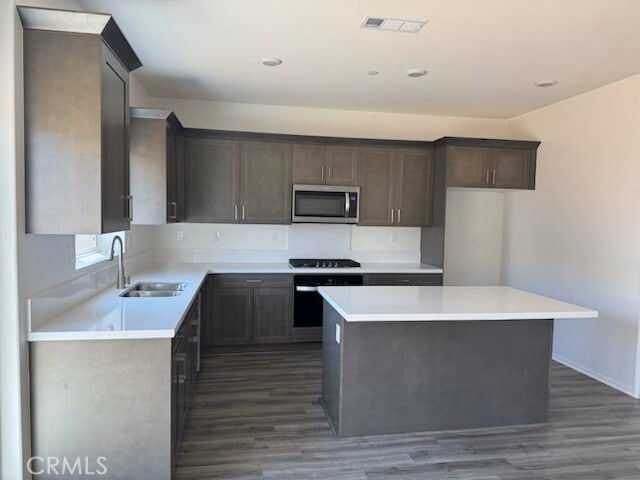 Building Photo - 8284 Perada St