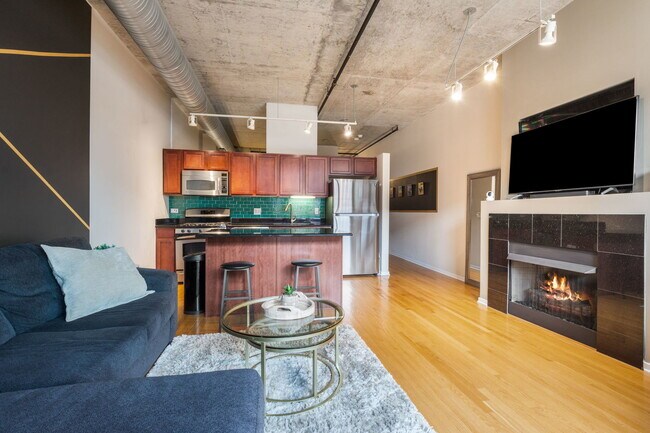 Foto del edificio - 849 N Franklin St