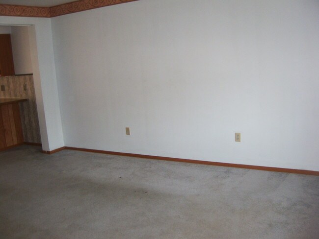 Building Photo - 2059 Mary Ellen Ln