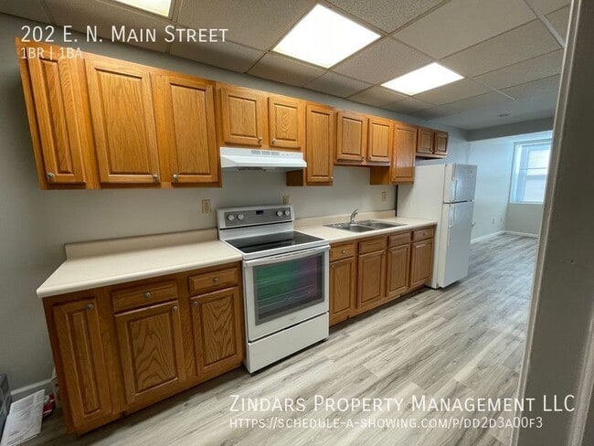 Building Photo - 202 E N Main St