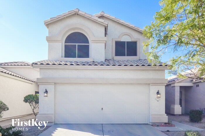 Primary Photo - 1351 W Wahalla Ln