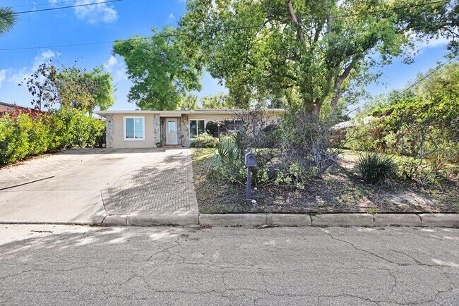 Foto del edificio - 6703 N River Blvd