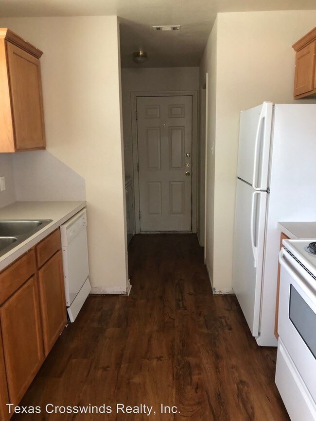 Building Photo - 3605 Oldenburg Ct