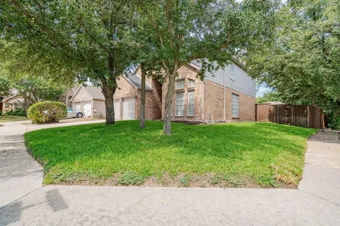 Building Photo - 300 Turtle Ct