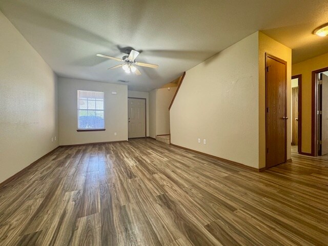 Building Photo - 4202 SW Chapelstone Ave