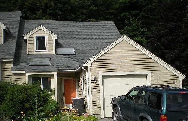 Building Photo - 135 Courtyard Ln