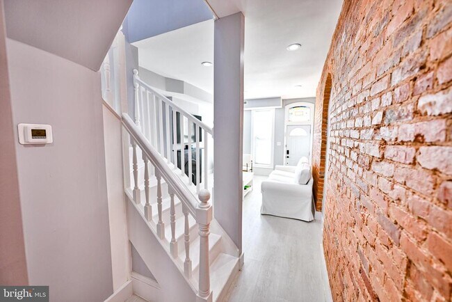 Foto del edificio - 1015 Riverside Ave