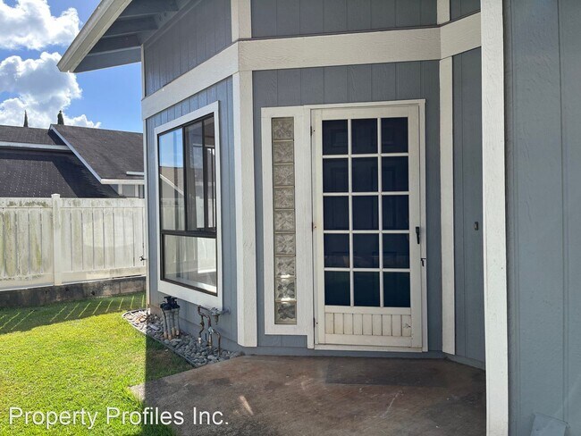 Building Photo - 3 br, 2 bath House - 95-237 Haike Pl.