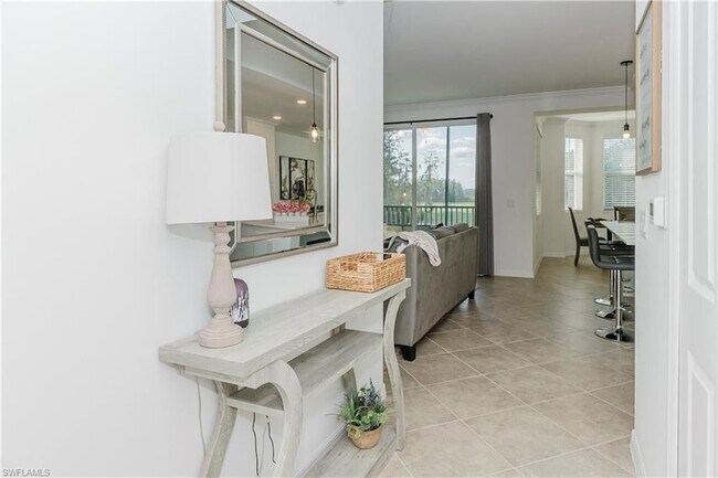 Foto del edificio - 6034 National Blvd