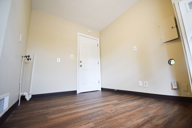 Foto del edificio - Charming 2 Bed 1 Bath single-level home in...