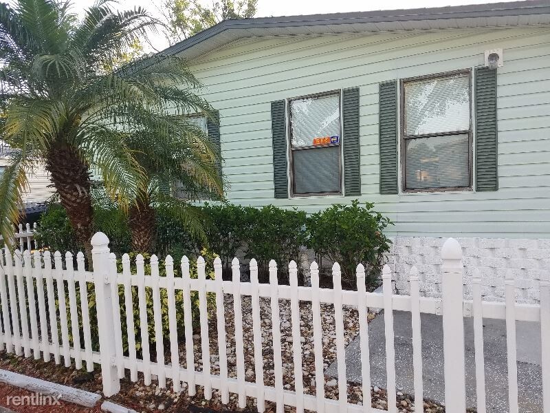 Foto principal - 8425 Shell Dr
