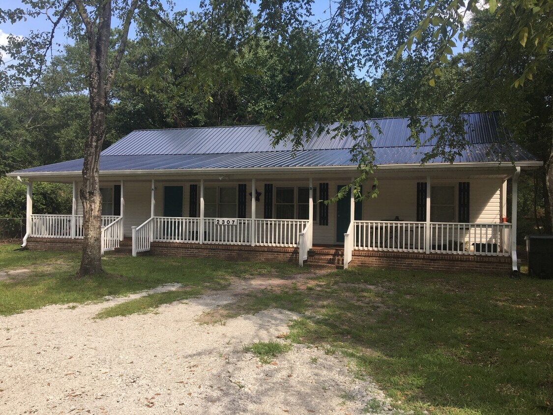 Duplex - 2307 8th Ave