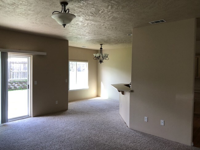 Foto del edificio - 2179 SW Shane Way