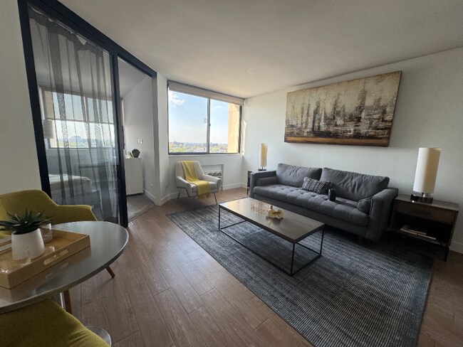 Foto del edificio - 2619 N Clark St