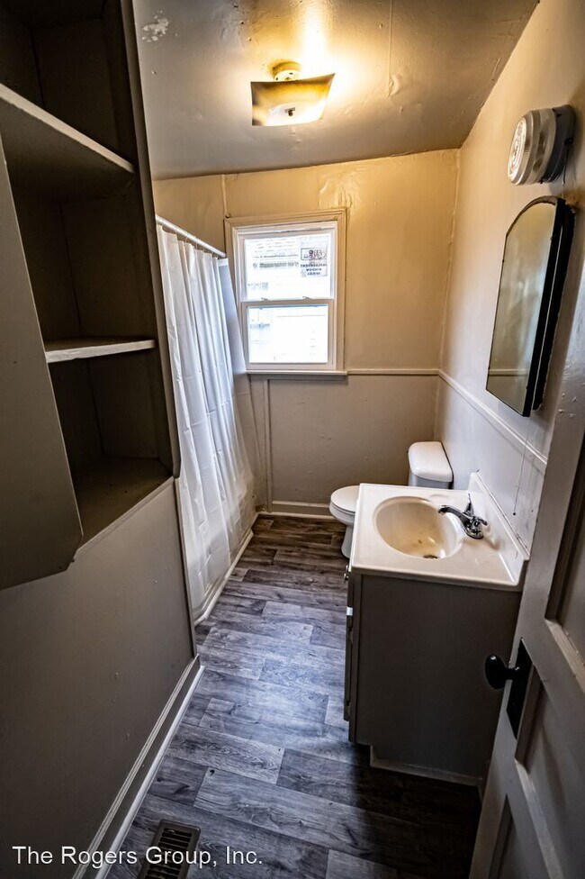 Foto del edificio - 2 br, 1 bath House - 516 Clark St.