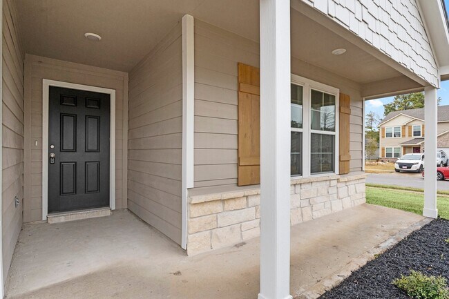 Foto del edificio - 102 Avalon Dr