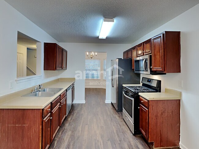 Foto del edificio - 1864 Tulip Petal Rd