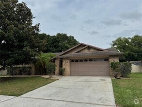Building Photo - 3005 Starmount Dr