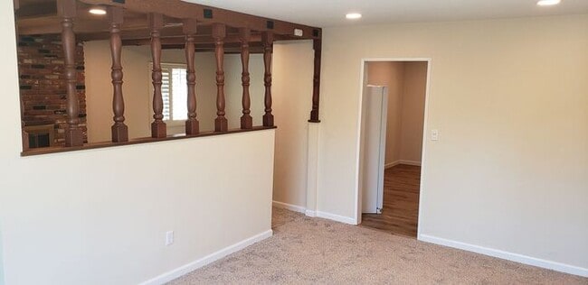 Building Photo - Fletcher Hills- 3 Bedroom/3 Bath Home For ...