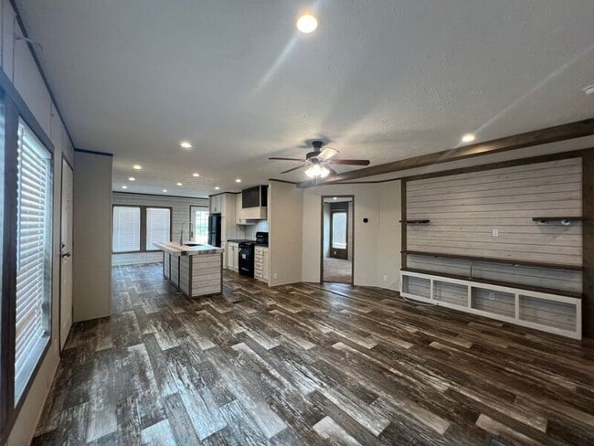 Building Photo - 4742 US-70