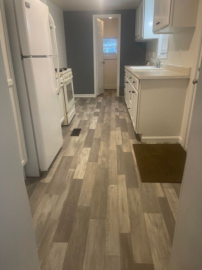 Foto del edificio - 2 br, 1 bath House - 26 CORAL STREET