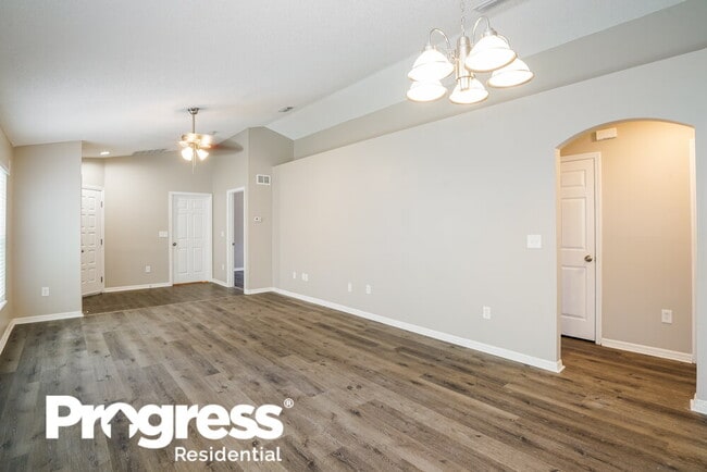 Building Photo - 28615 Seashell Ct