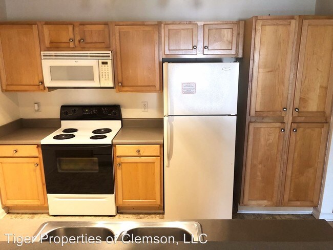 Foto del edificio - 3 br, 3 bath House - 1301 Harts Ridge Dr