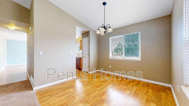 Foto del edificio - 826 Glenwall Dr