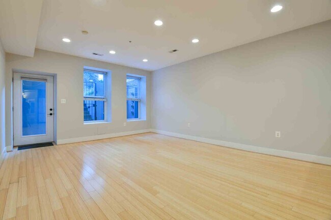Building Photo - 3546 13th St NW