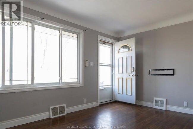 Building Photo - 1275 Chappell Ave