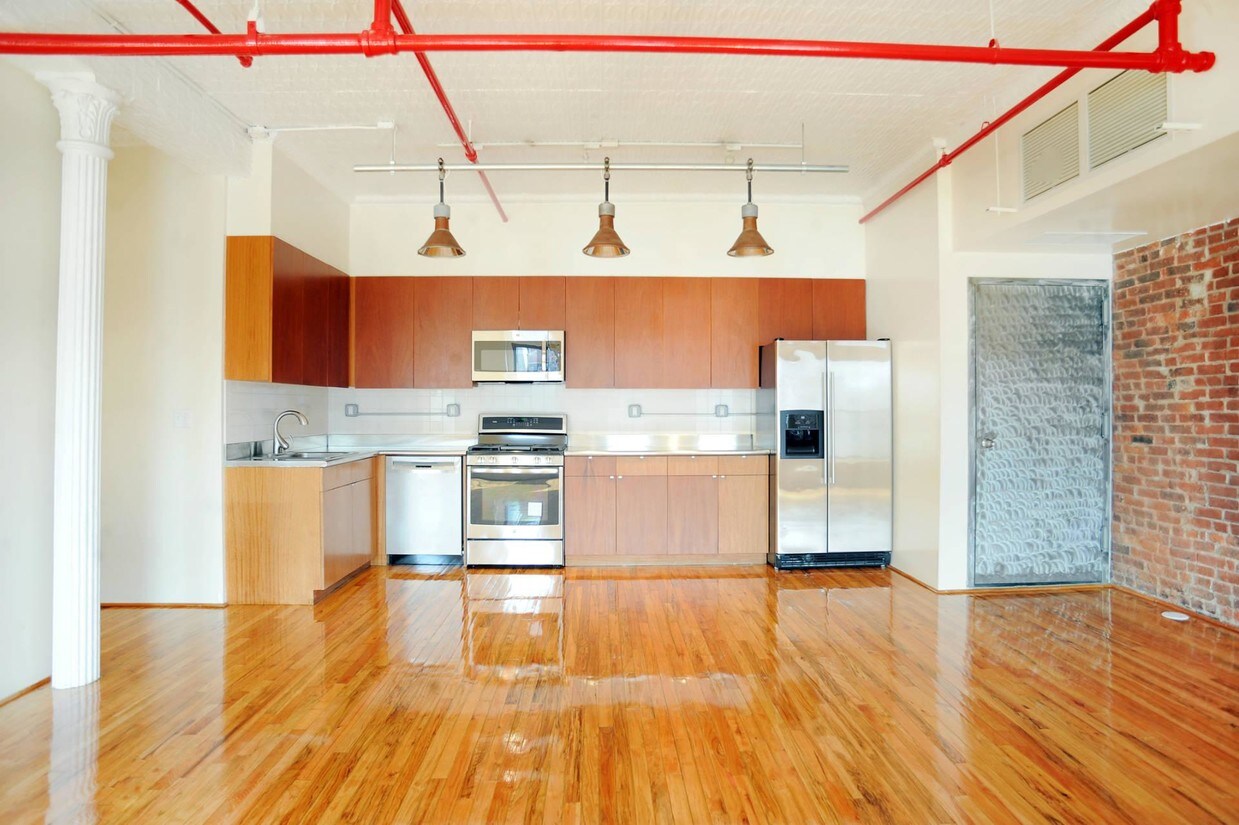 Building Photo - 149 Bowery