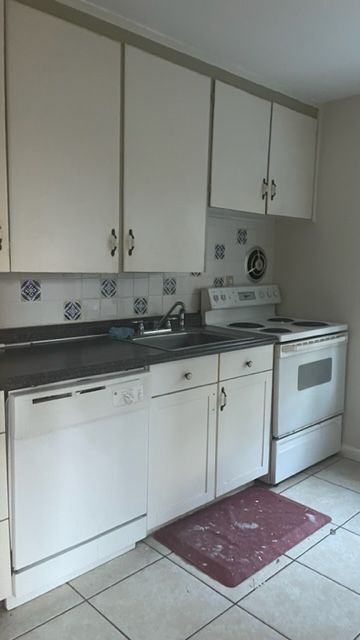 Foto del edificio - 516 E Esther St