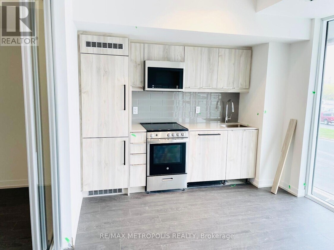Photo principale - 2203-2203 Kingston Rd