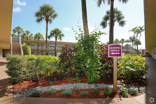 The Bicycle Club Apartments Boca Raton, FL