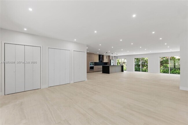 Foto del edificio - 2251 SW 20th St