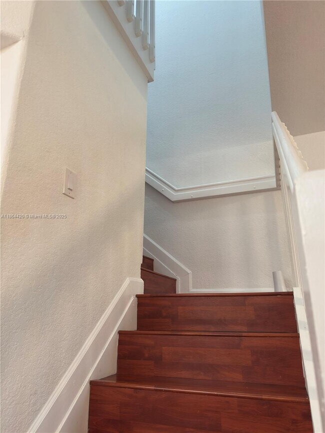 Building Photo - 7862 NW 109th Path