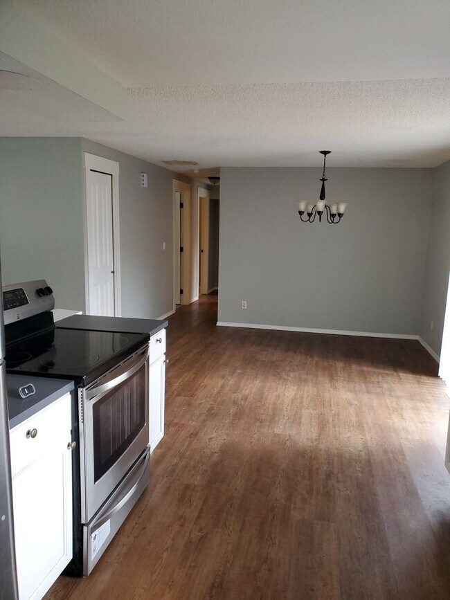 Foto del edificio - 1954 SW Galley Ct